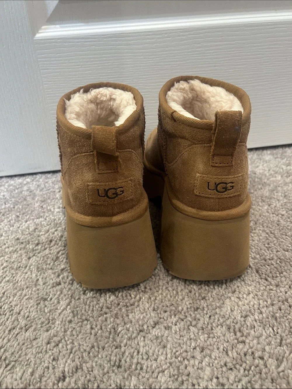 UGG® Classic Ultra Mini New Heights Platform Boot (Women), Size 8